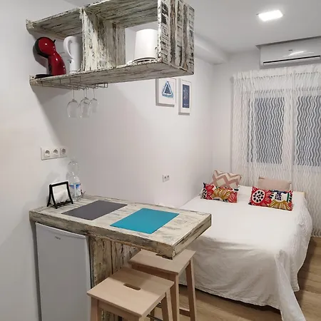 Khors アパート *